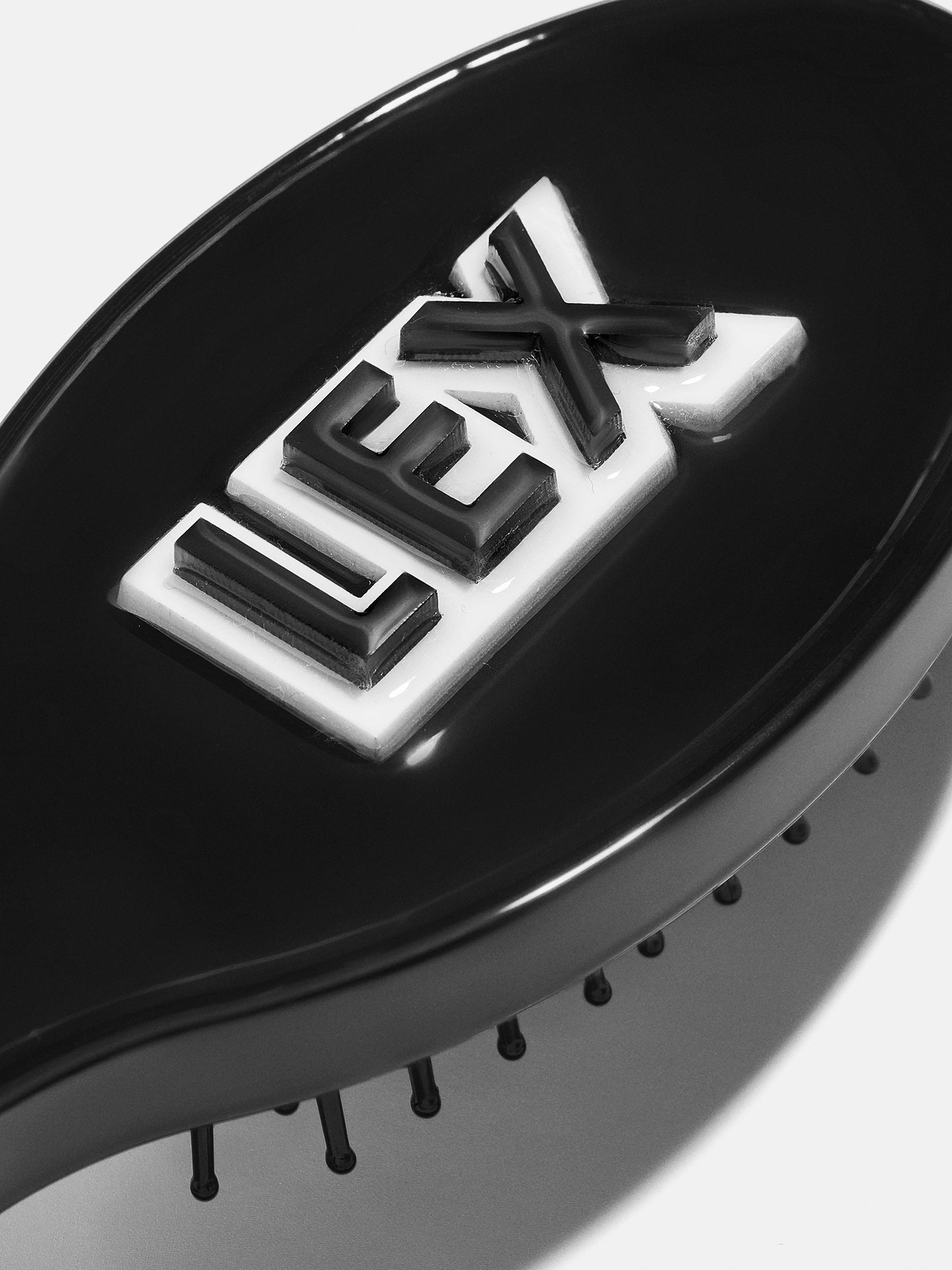 Mini Block Font Custom Hair Brush - Black/White - Image 4
