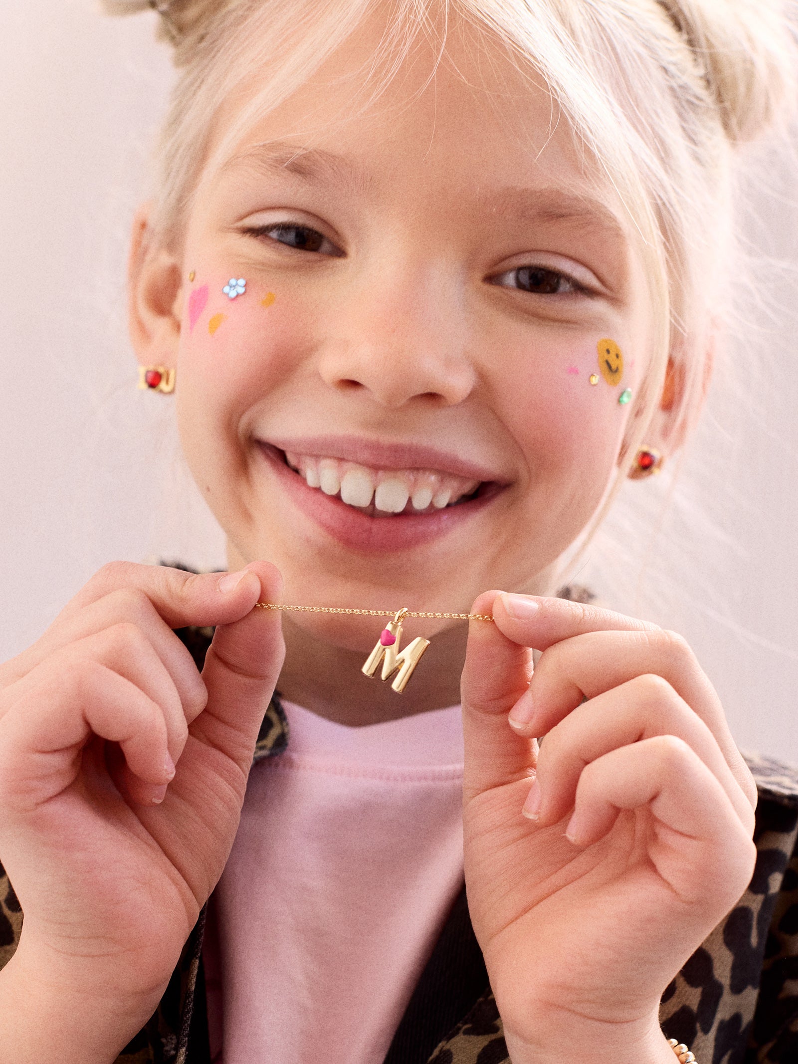 Kids' Heart Initial Necklace - Gold - Image 2