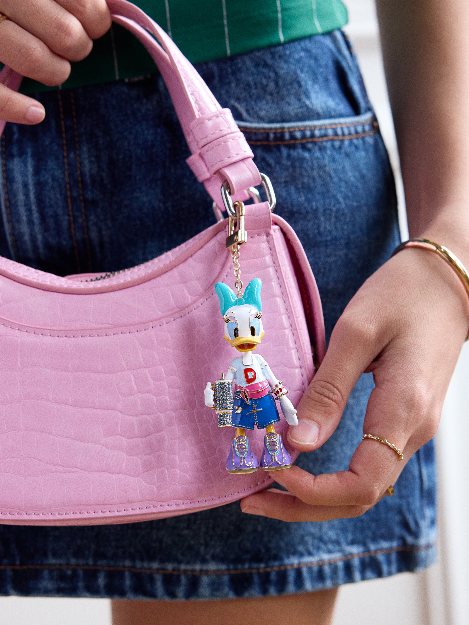 Disney Daisy Duck Summer Activity Bag Charm - Daisy Duck - Image 2