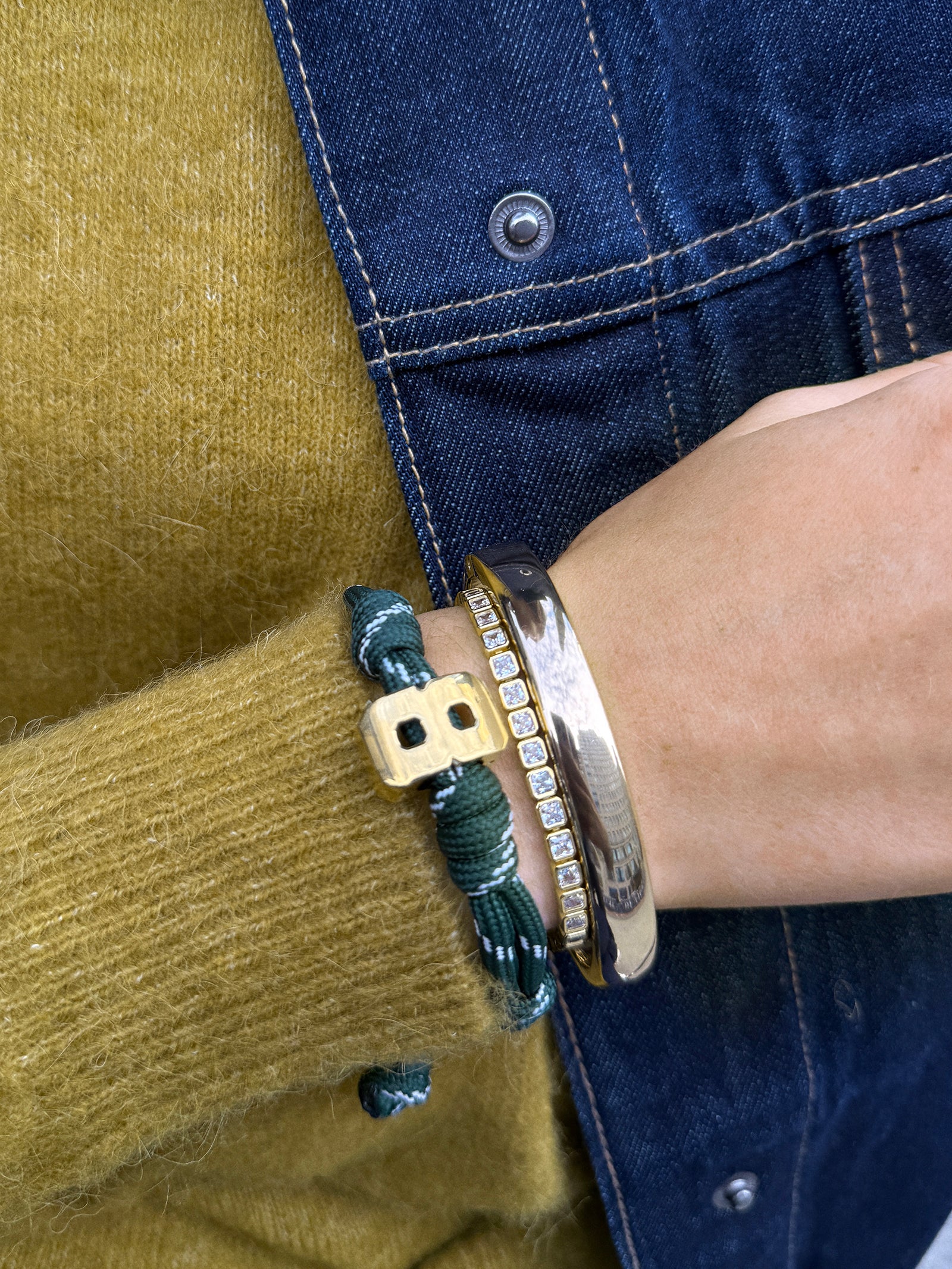 Knotty Varsity Number Custom Bracelet - Dark Green Single Digit - Image 2