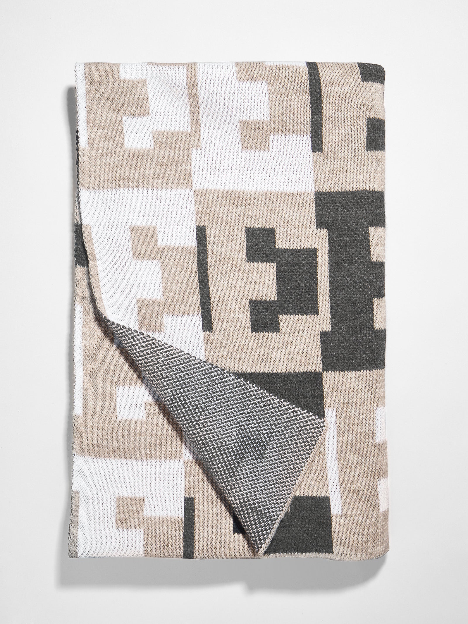 On Repeat Custom Blanket - Light Gray/White - Image 3